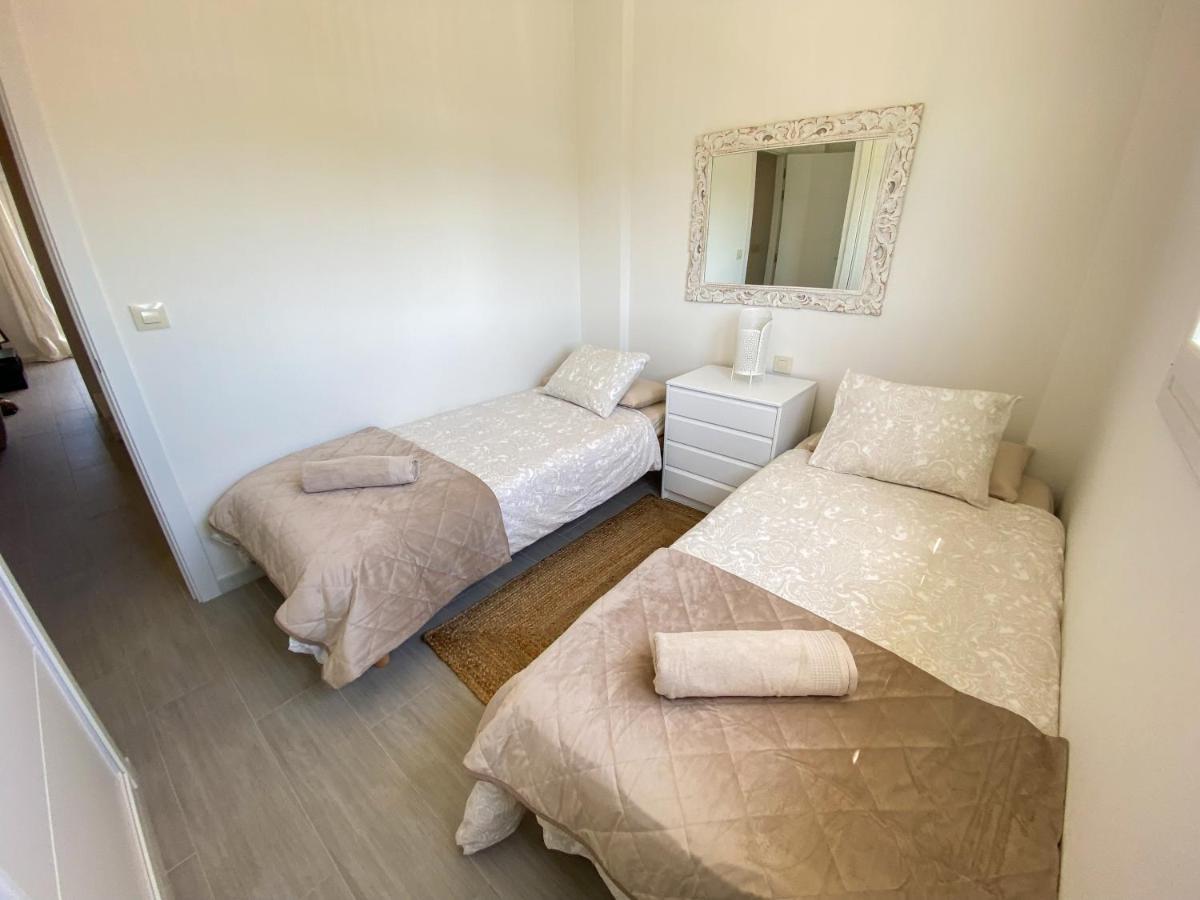 Appartamento Tarifa Cozy House - Pool - Parking - Family Esterno foto